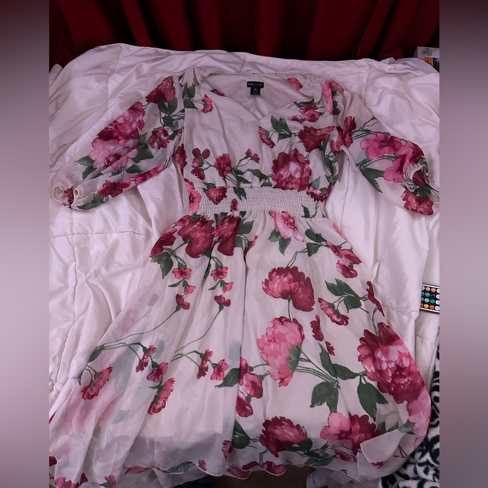 Brand:unknown, color: mainly pink, can dress up with it, I wore for an interview